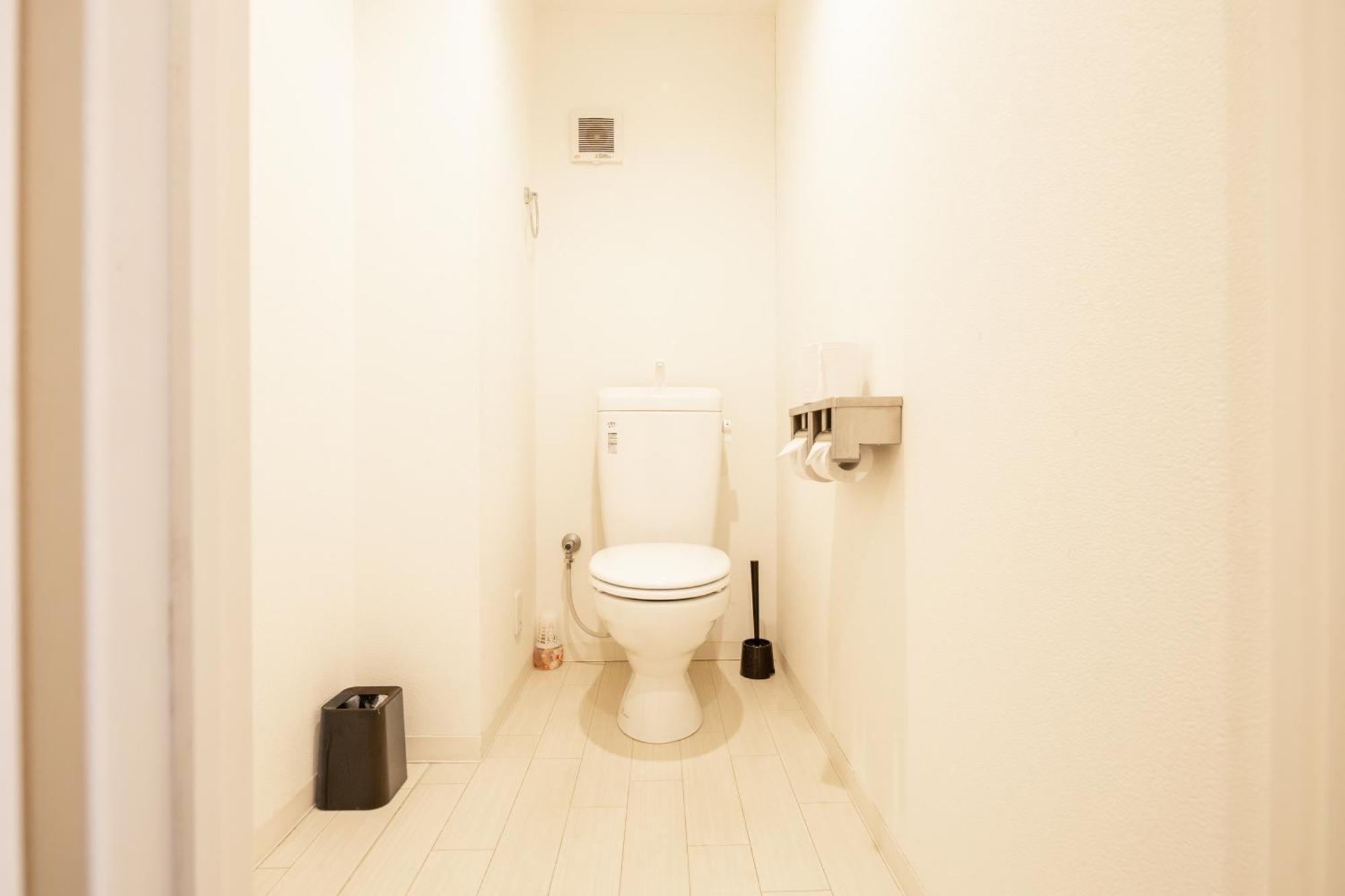 Apartamento 難波民泊402 Osaka